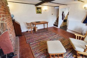 Lounge- click for photo gallery